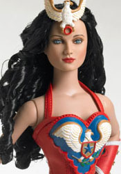 16 Inch Justice Protector Wonder Woman figure from Tonner. Tonner 16 Inch Justice Protector Wonder Woman