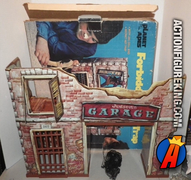 planet of the apes playset
