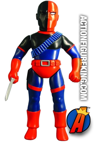 DC COMICS Retro SOFUBI 10-Inch Scale DEATHSTROKE vinyl figure from Medicom