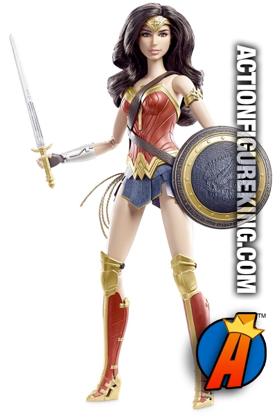 MATTEL Sixth-Scale Gal Gador Barbie WONDER WOMAN Figure from Batman v Superman.