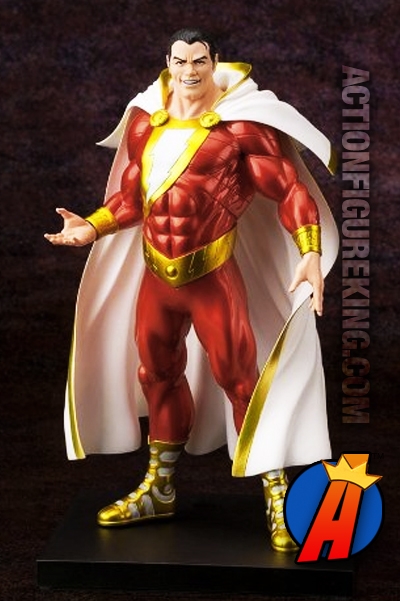 DC Comics KOTOBUKIYA ARTFX+ NEW 52 SHAZAM! Statue