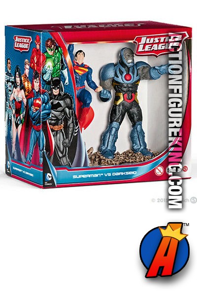 SCHLEICH DC Comics 4-Inch Scale SUPERMAN vs. DARKSEID PVC Figure Diorama  Two-Pack