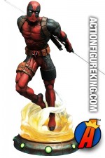 Diamond Select Toys MARVEL Gallery DEADPOOL PVC Figure.