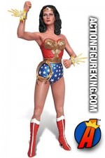 MOEBIUS MODELS DC COMICS 1:8th SCALE LYNDA CARTER WONDER WOMAN MODEL KIT