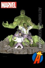 2019 The Hamilton Collection 10-INCH MARVEL COMICS INCREDIBLE HULK ILLUMINATED SCULPTURE