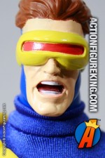Marvel Famous Cover Series 8 inch Cyclops action figure with removable fabric outfit from Toybiz.