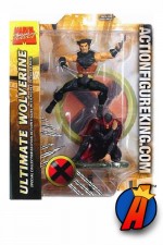 Marvel Select 7-inch scale Ultimate Wolverine figure with Magneto.