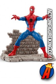 SCHLEICH MARVEL COMICS 4-INCH SCALE SPIDER-MAN PVC FIGURE