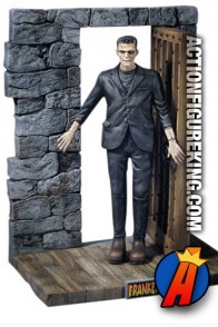 MOEBUIS MODELS UNIVERSAL MONSTERS BORIS KARLOFF as FRANKENSTEIN 1:8th Scale MODEL KIT