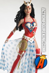 Tonner Wonder Woman Justice Protector dressed figure.