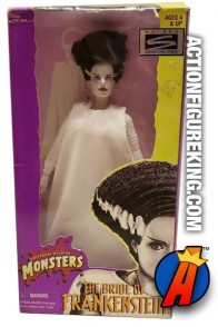 HASBRO SIGNATURE UNIVERSAL MONSTERS SERIES 12-INCH THE BRIDE OF FRANKENSTEIN ACTION FIGURE