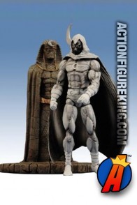 Extremely rare Marvel Select 7-inch scale Moon Knight action figure from Diamond.