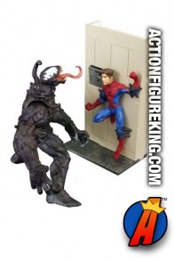 Fully articulated Marvel Select Ultimate Venom action figure from Diamond Select Toys.