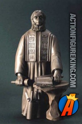 MEDICOM PLANET OF THE APES LAWGIVER (THE GREATEST APE) ULTRA DETAILED FIGURE