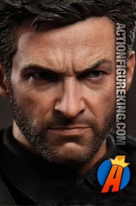 Hot Toys and Sideshow Collectibles present this 1:6 The Wolverine action figure.