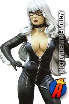 Fully articulated Marvel Select 7-inch scale Black Cat action figure from Diamond Select Toys.