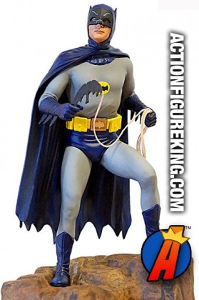 MOEBIUS MODELS BATMAN 1966 TV SERIES Adam West as BATMAN 1-8th SCALE MODEL KIT