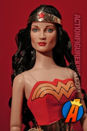 Tonner 16-inch Wonder Woman dressed figure.