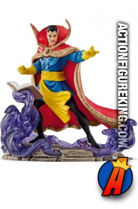 SCHLEICH MARVEL UNIVERSE 4-INCH SCALE DOCTOR STRANGE PVC FIGURE No. 10