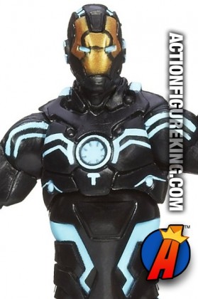 Marvel Universe 3.75 inch 2013 Series 04 Iron Man action figure from Hasbro.