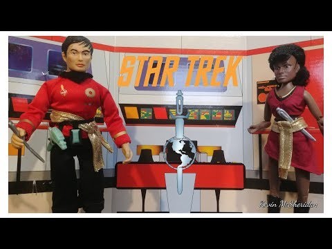 2018 Mego Star Trek Mirror Universe Sulu &amp; Uhura 8-Inch Figure Reviews