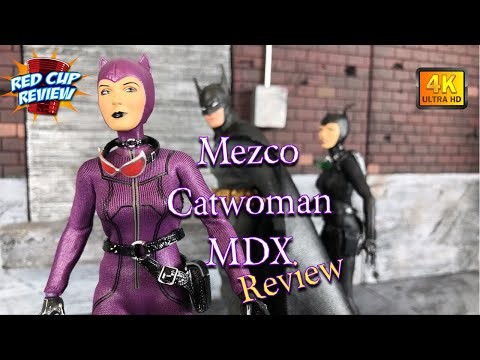 Mezco Catwoman Purple MDX One:12 Collective Variant Review