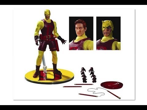 MEZCO One 12 Collective Classic DAREDEVIL Figure Unboxing and Review!