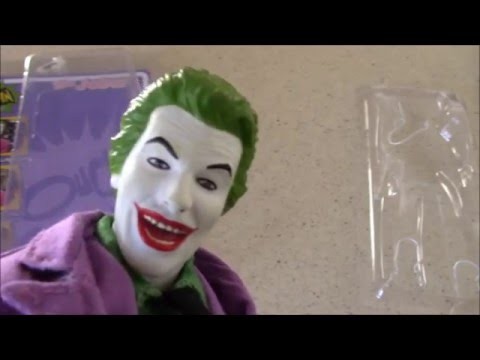 A review of the 8-Inch Joker Action Figure from Figures Toy Co.