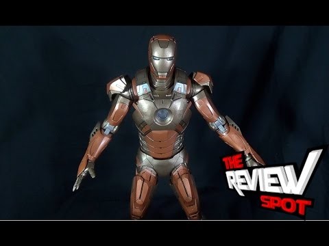 Toy Spot - NECA Avengers Iron Man Mark XXI Midas Armor