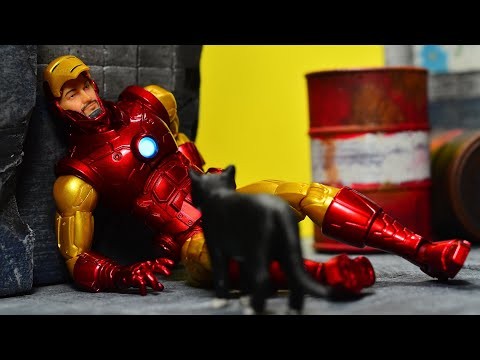 Mezco One:12 Collective Invincible Iron Man Review
