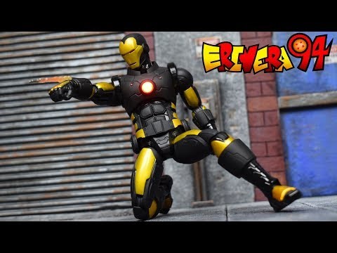 Mezco One:12 Collective IRON MAN MARK 42 MARVEL NOW LA Comic Con Figure Review