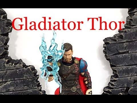 Mezco Toyz One:12 Collective Marvel Thor: Ragnarok GLADIATOR THOR Action Figure Toy Review