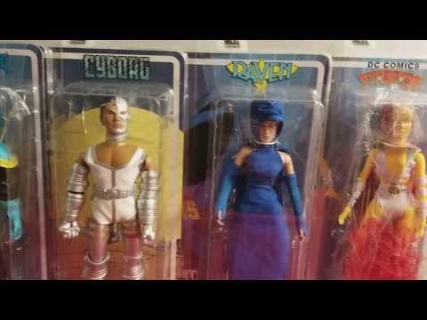 THE NEW TEEN TITANS CYBORG 8-Inch Mego Style Action Figure Review from Figures Toy Co.