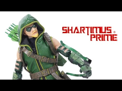 Mezco Toyz Green Arrow One:12 Collective 6 Inch DC Comics Action Figure Toy Review