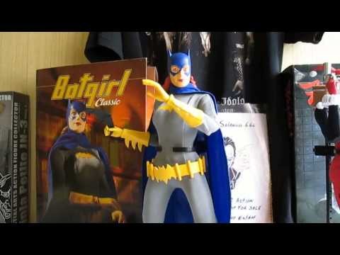 DC Direct Sixth Scale Batgirl Classic Action Figure Review (Spanish)