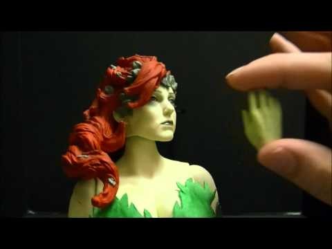 DC Direct 13 Inch Deluxe Poison Ivy Action Figure